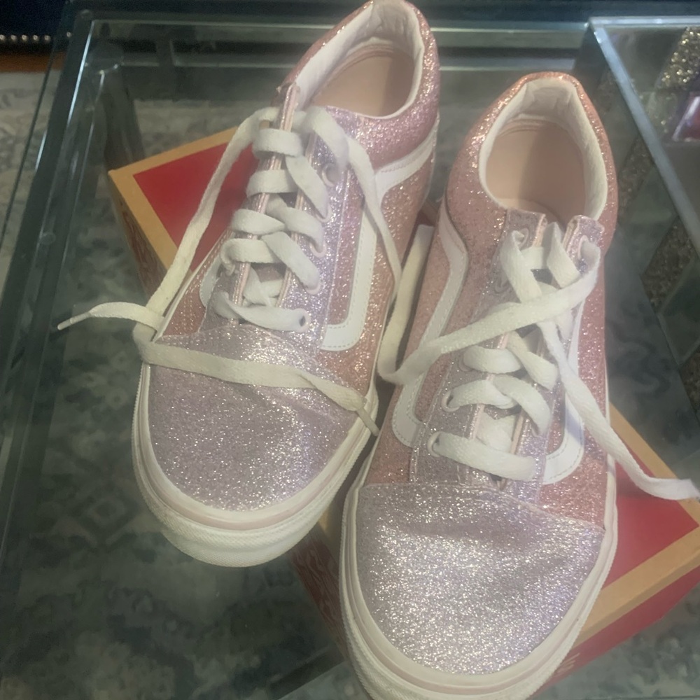 Old Skools low cut Vans